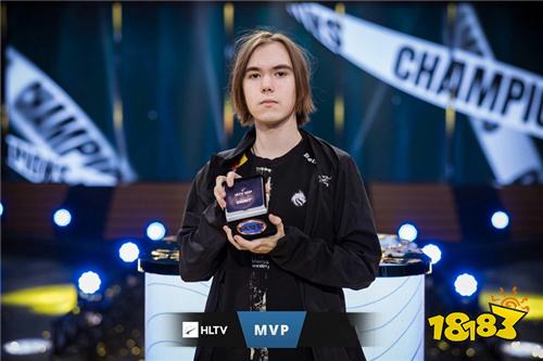 首批入选名人堂选手将于颁奖典礼公布 并获得劳力士纪念表